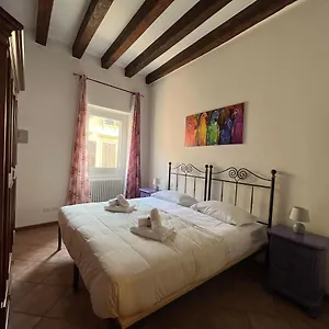 Residenza Montecchi , Vérone Italie